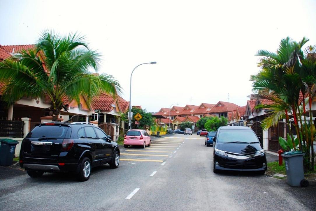 Rini Utama Homestay سكودايْ المظهر الخارجي الصورة