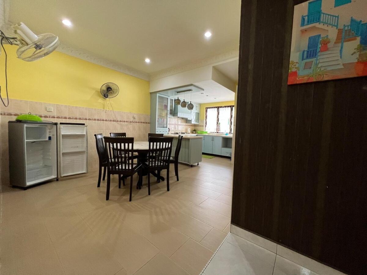 Rini Utama Homestay سكودايْ المظهر الخارجي الصورة