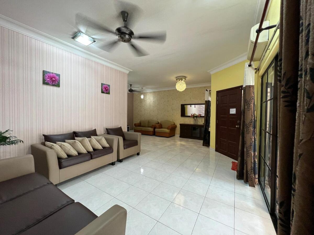 Rini Utama Homestay سكودايْ المظهر الخارجي الصورة